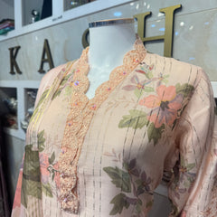 Arpeach Floral Farshi Shalwaar Women's Wear - Elegant Floral Design for Women's Fashion