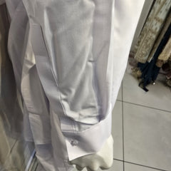 214 white Simple and sophisticated collarless suit