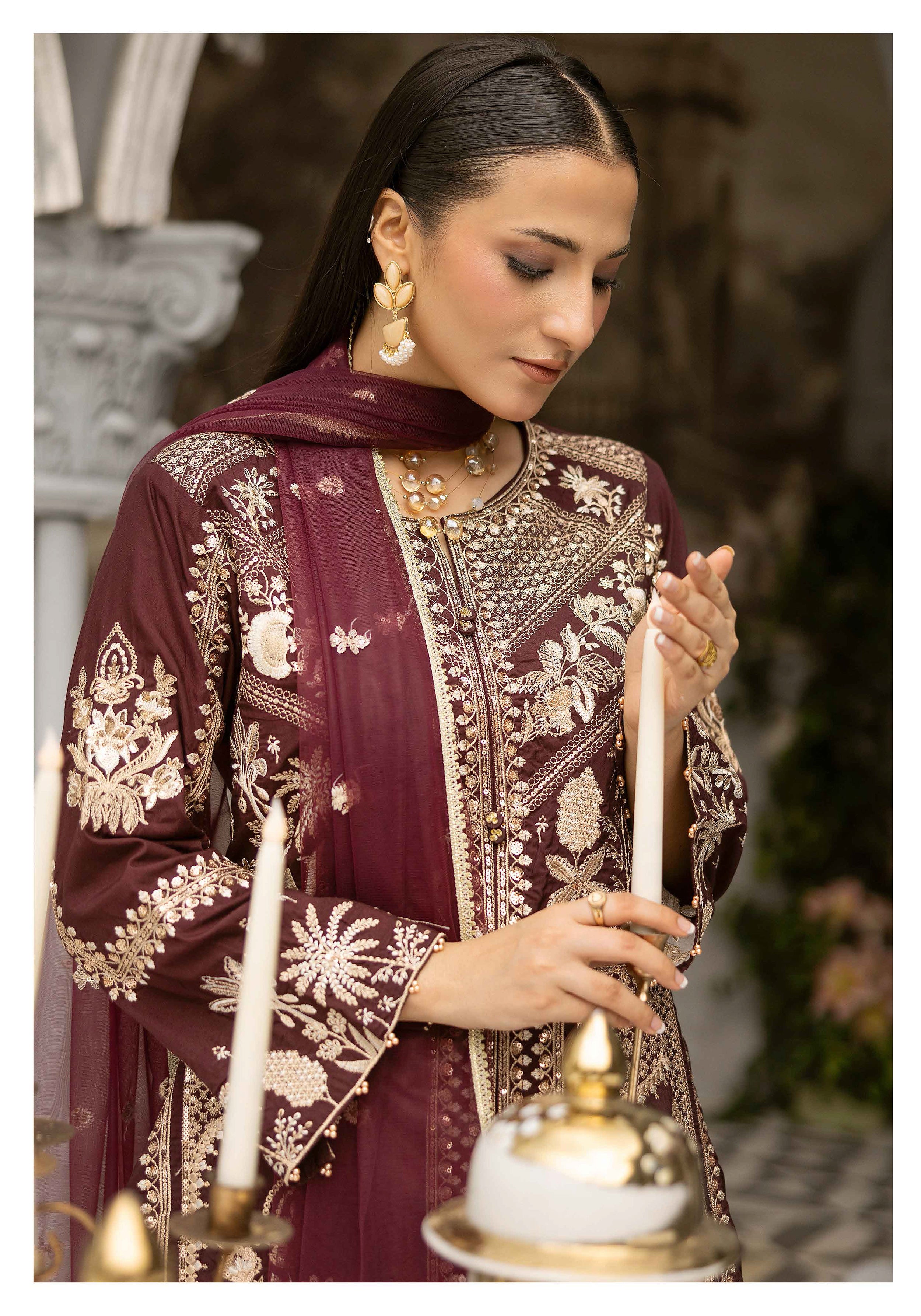 Maroon Luxury Embroidered 3-Piece Suit with Organza Dupatta & Tulip Shalwar