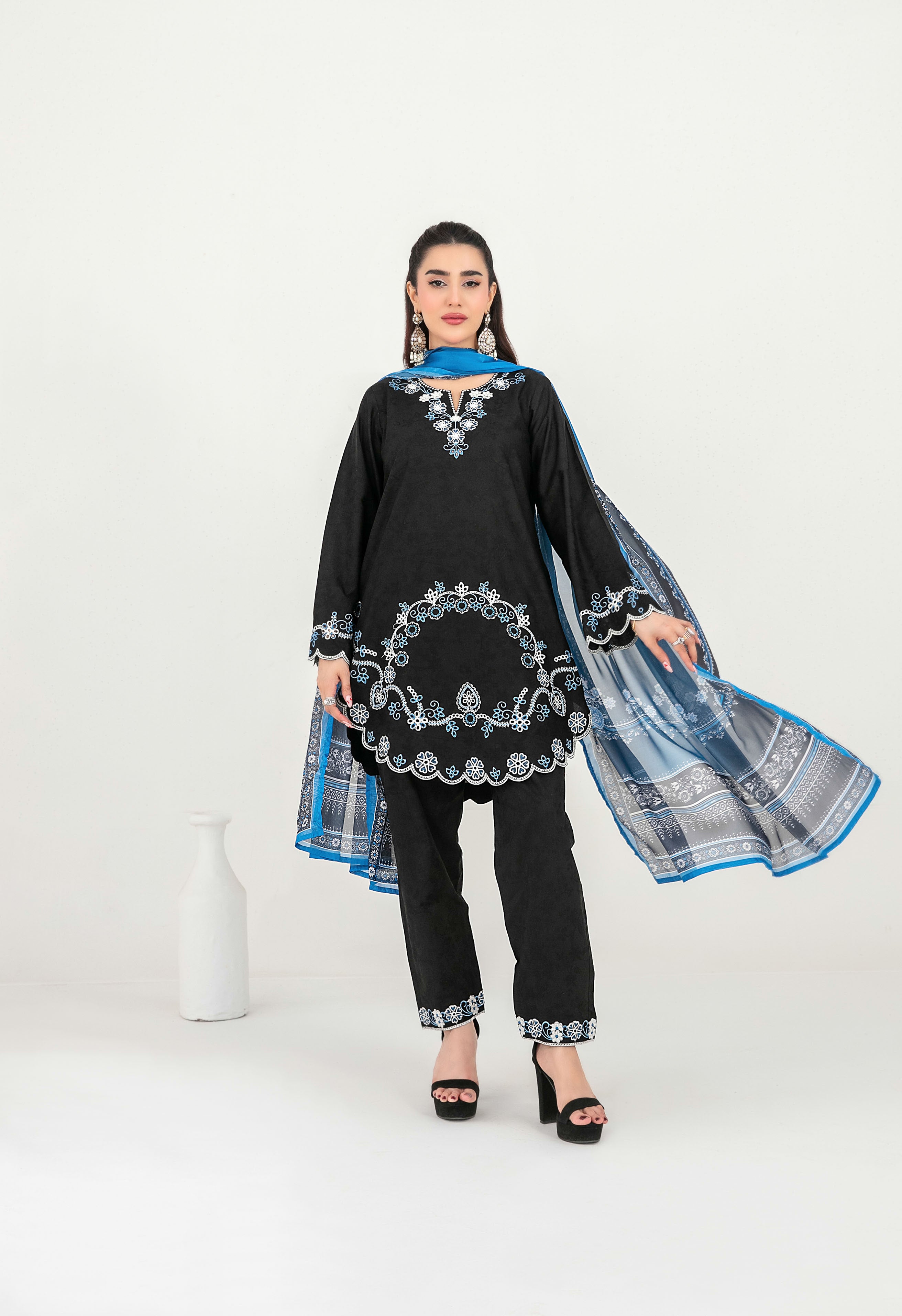 Jet Black Luxe Jacquard 3PC stiched suit