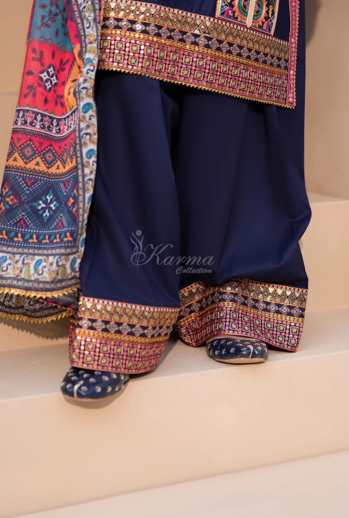 Original karma collection INK NAVY
KC-1563 3pc outfit