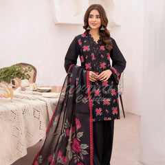 KC 1475 black and hot pink cross stich