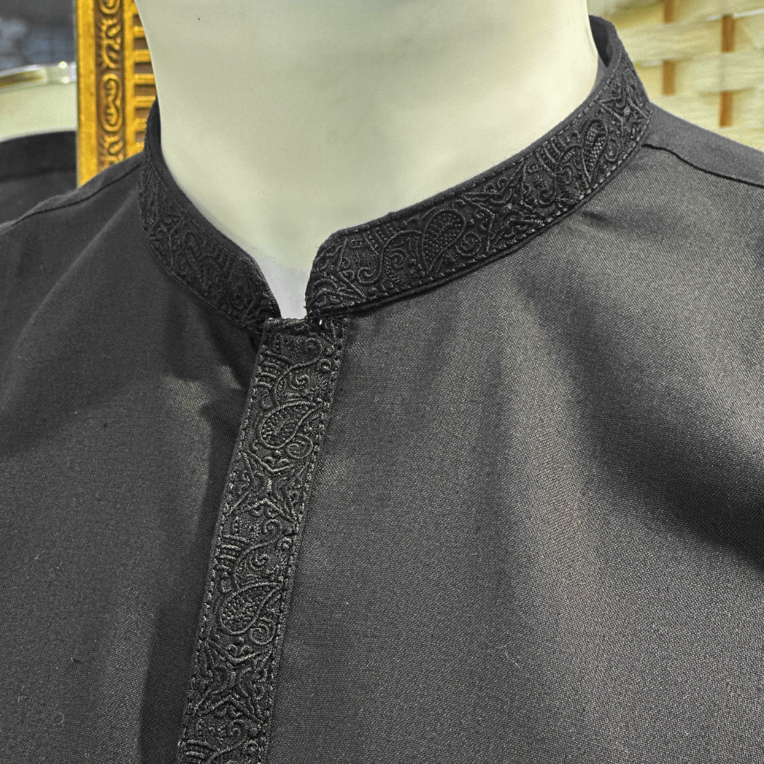 Embroidered Black Kurta Trouser