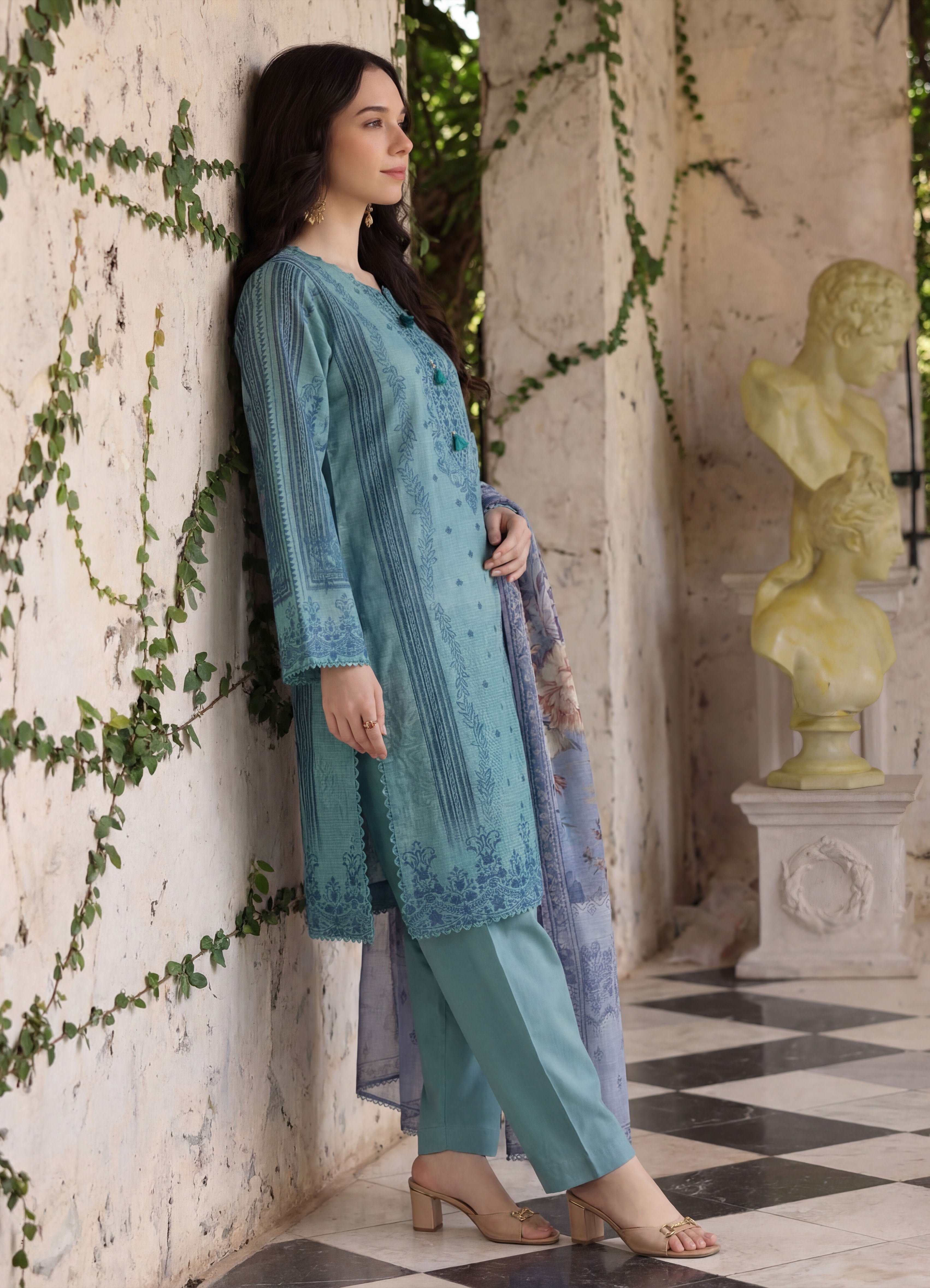ocean grey 3pc Lawn Stitched Suit