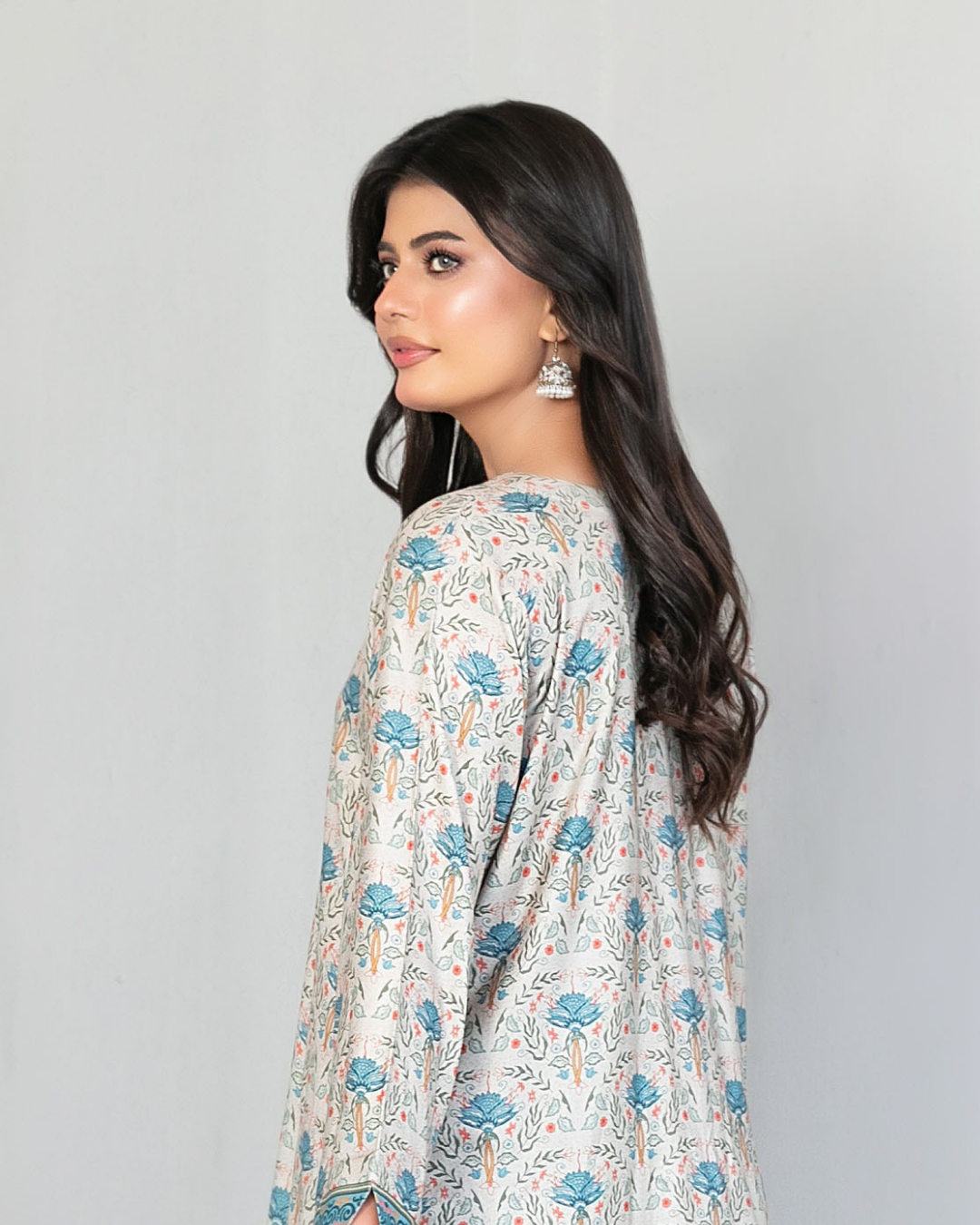 Off-White Floral Digital Print Shawl Dupatta 3-Piece Suit – Dilnur Collection