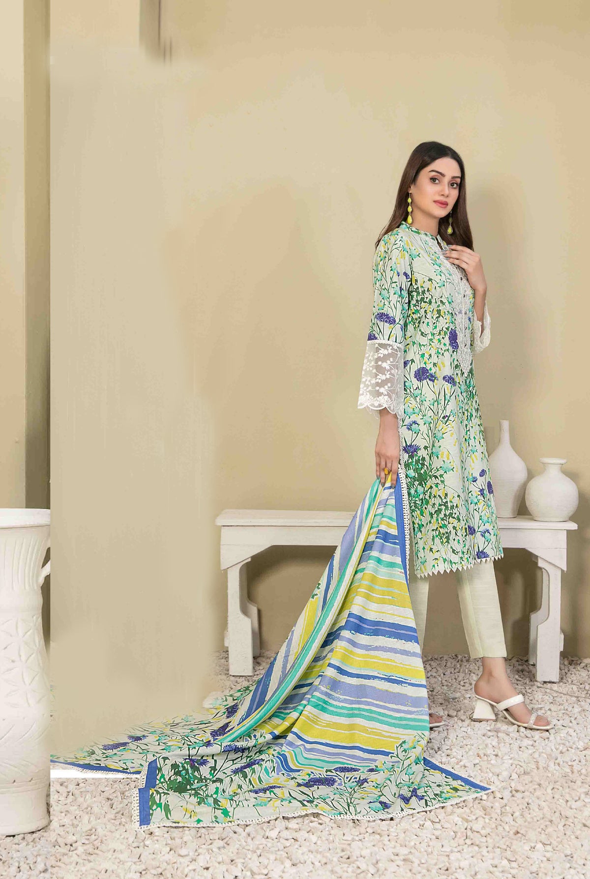 Ivory Green Floral Printed Khaddar 3-Piece Suit with Multicolor Striped Dupatta