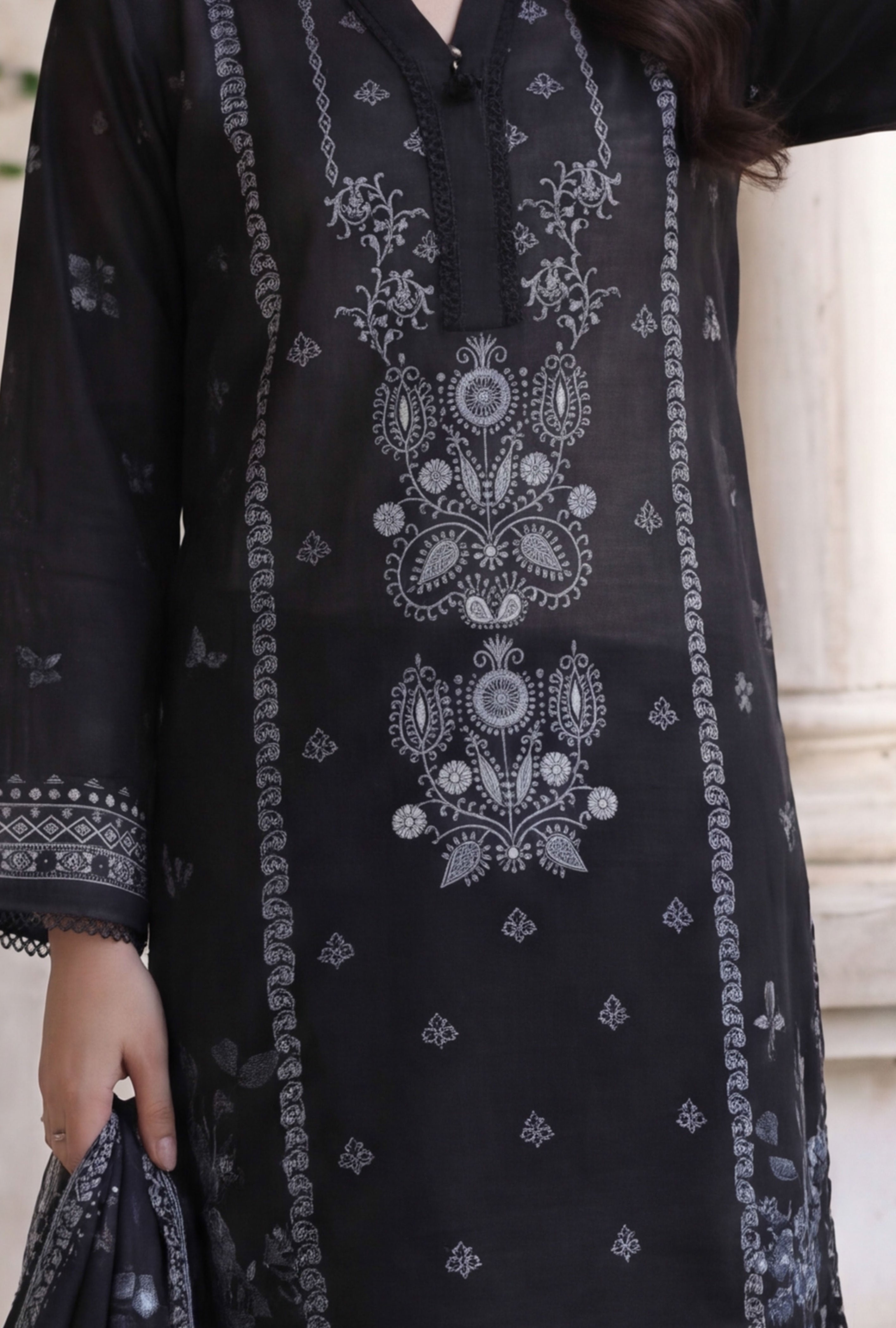 Midnight Grey 3pc Lawn Stitched Suit
