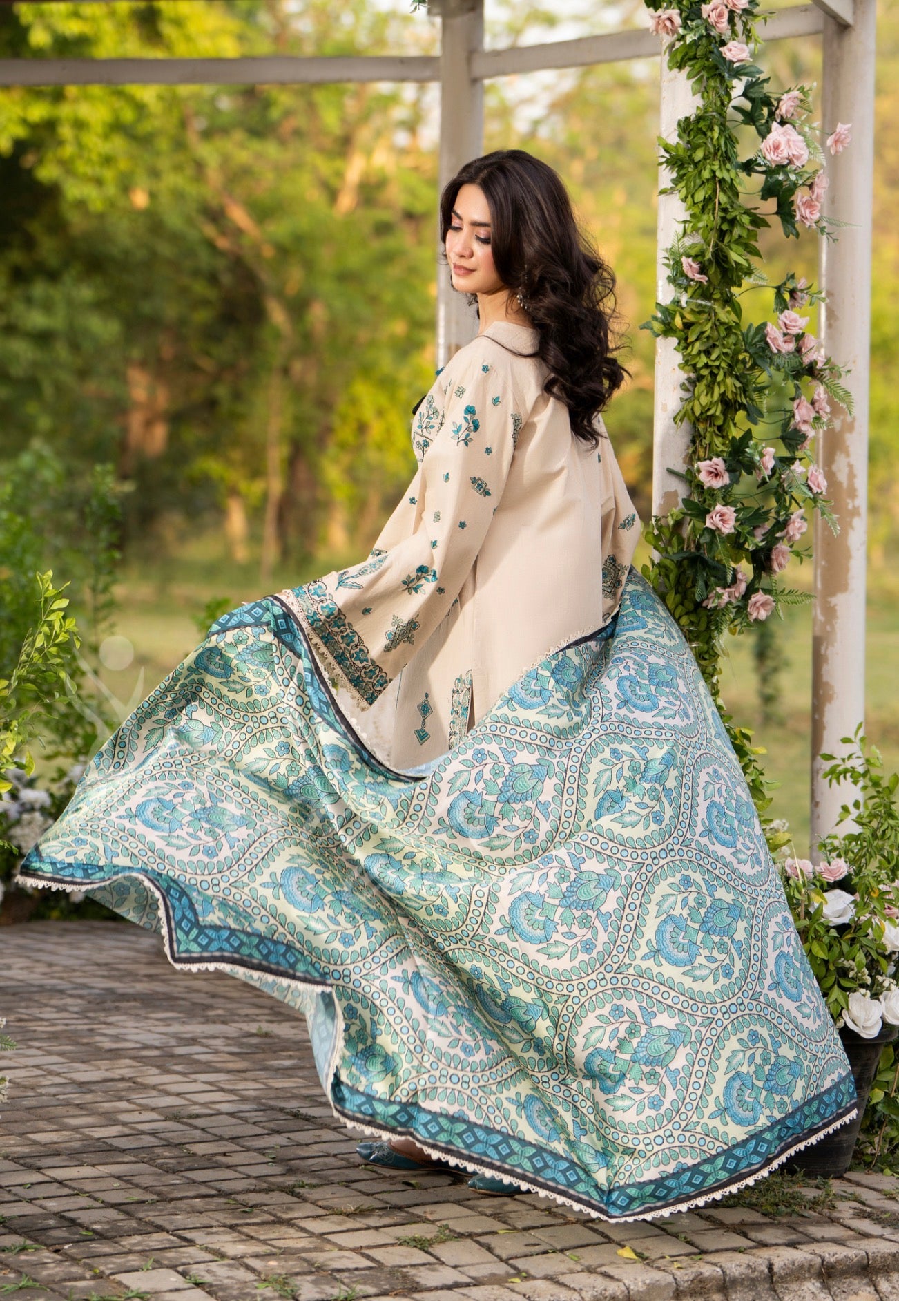 Baige and blue 3cpc embroidery original karma outfit