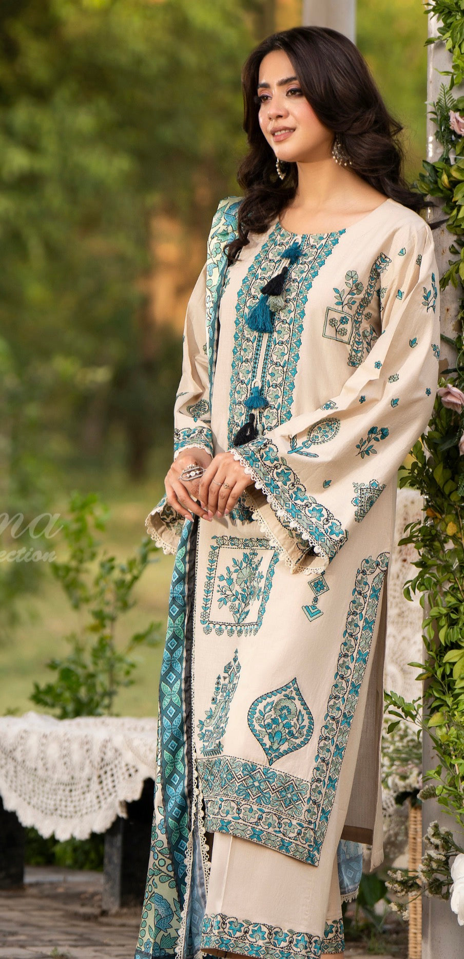 Baige and blue 3cpc embroidery original karma outfit