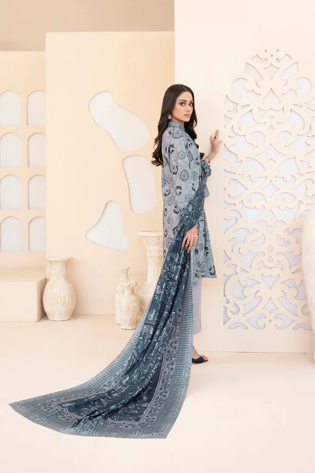 3pc baby blue with navy blue print outfit