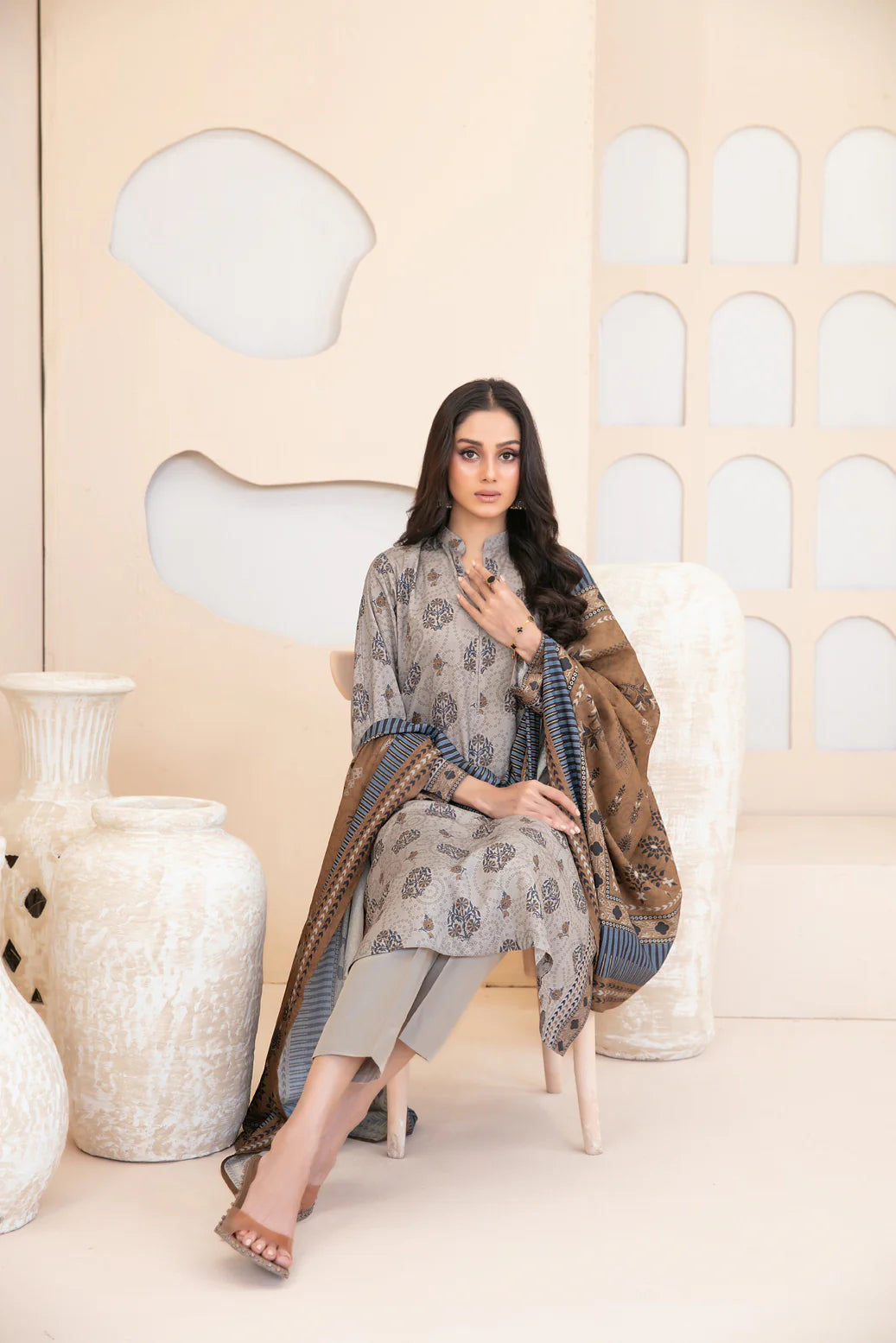 3pc light grey with blue print and contrast brown shawl