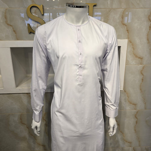 214 white Simple and sophisticated collarless suit