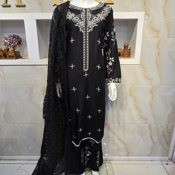 Black Embroidery Suit