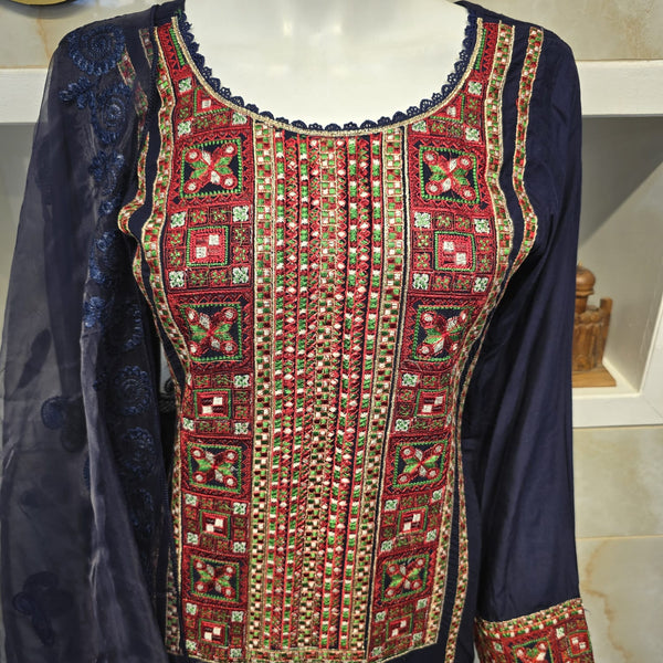 Purple Viscose Embroidery Suit