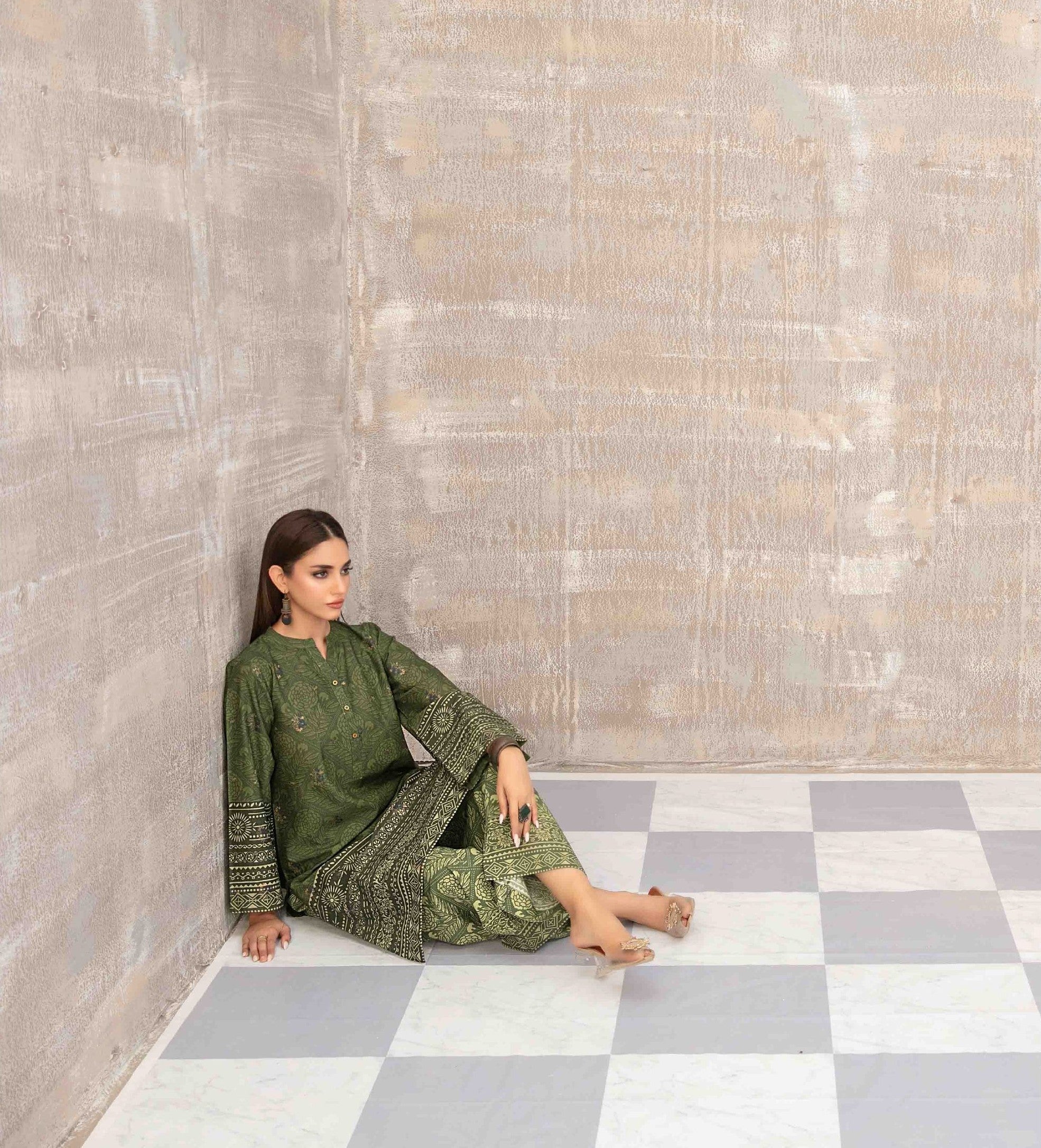 2pc Stitched Saliha Digital Print suit